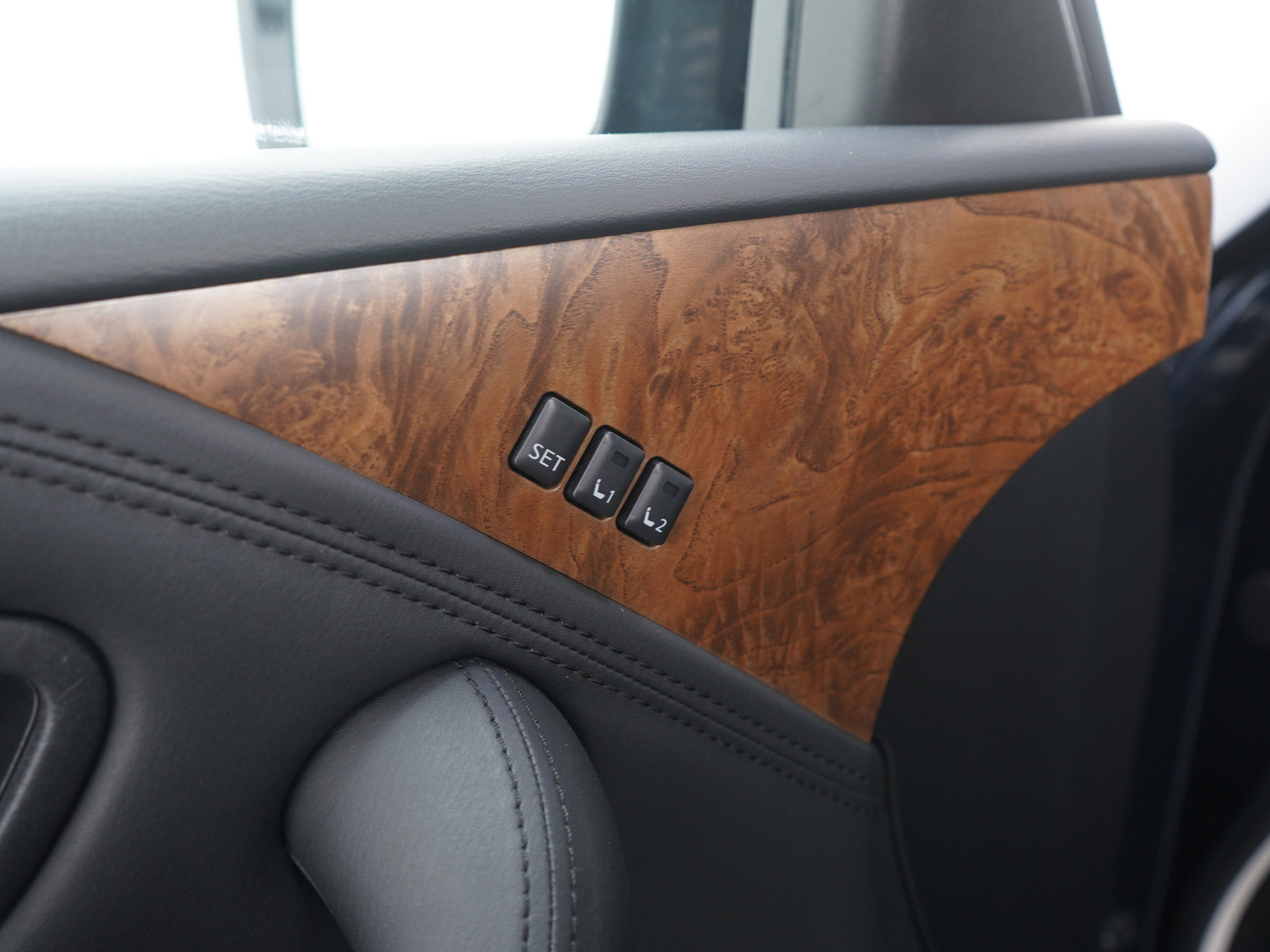 Used 2024 Nissan Armada SL w/ Cargo Package image 28