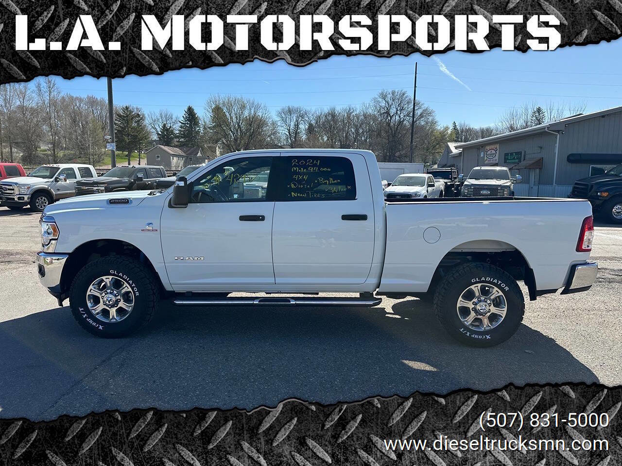 Used 2024 RAM 2500 Big Horn w/ Off Road Package AWD/4WD image 1