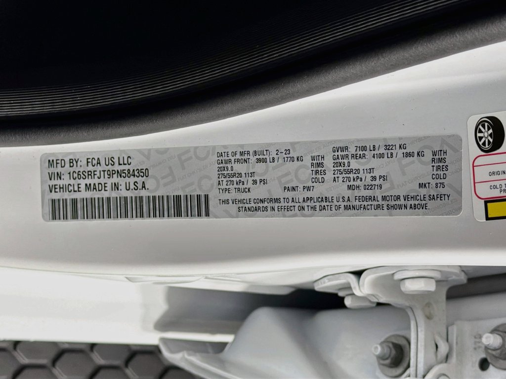 Used 2023 RAM 1500 Laramie AWD/4WD image 31
