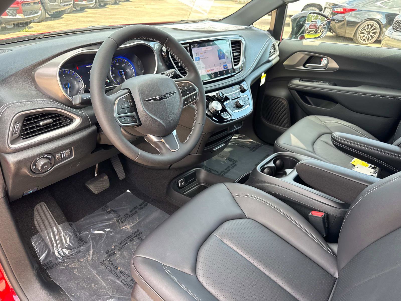 New 2026 Chrysler Pacifica Select image 23