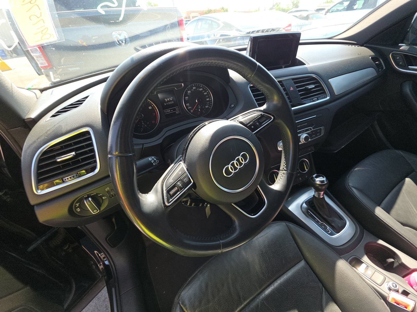 Used 2018 Audi Q3 2.0T Premium w/ Convenience Package FWD image 8