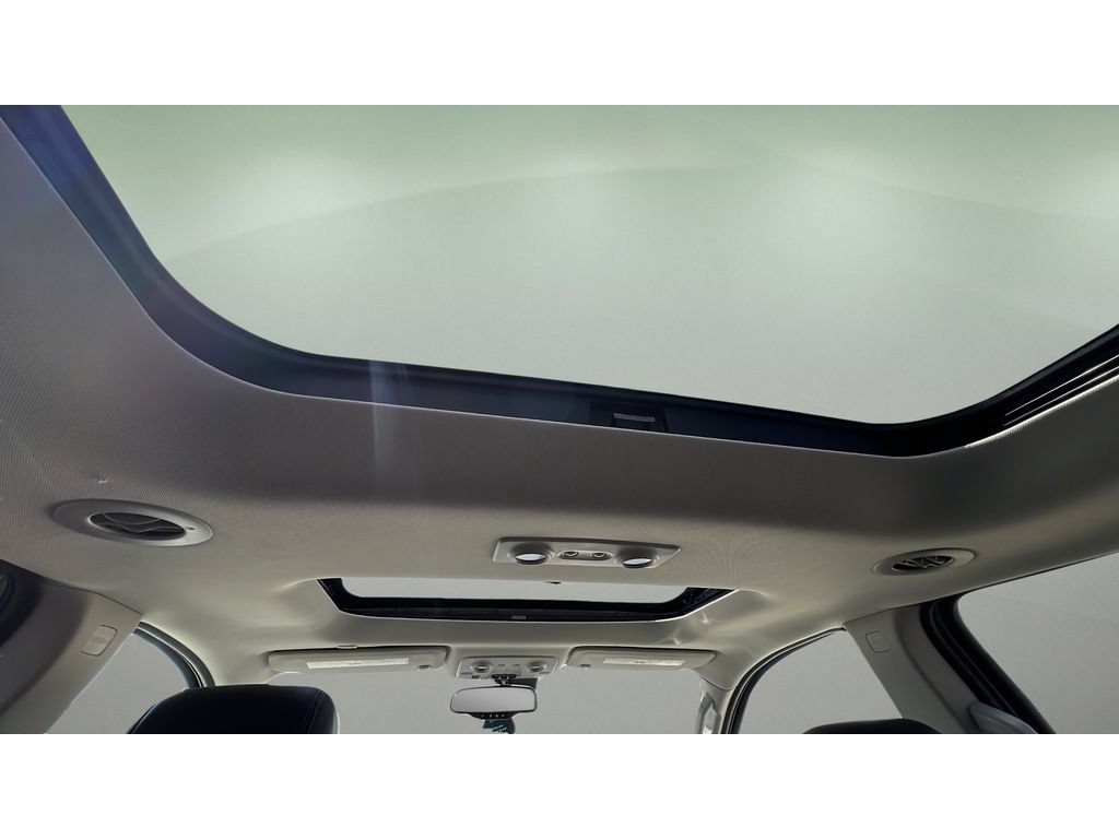Used 2017 Chevrolet Traverse Premier AWD/4WD image 29