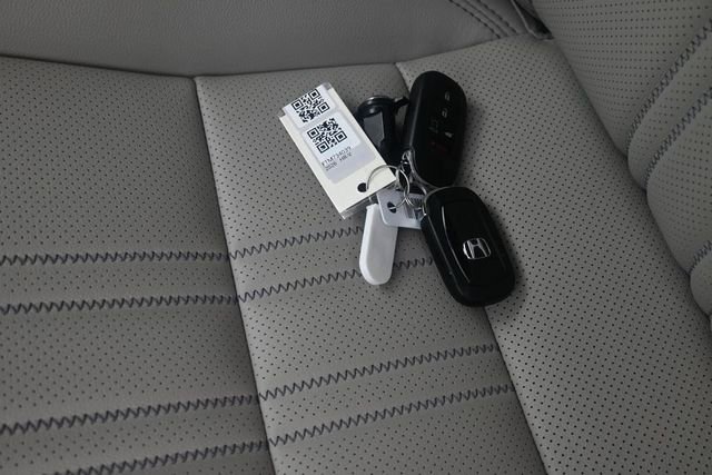 Certified 2026 Honda HR-V EX-L image 9