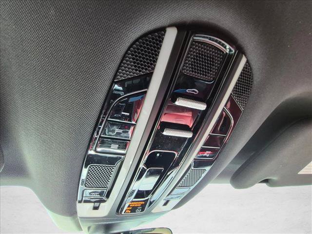 Used 2017 Porsche Panamera 4 AWD/4WD image 10
