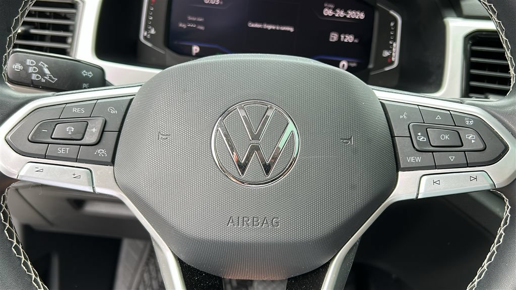 Used 2023 Volkswagen Atlas SEL AWD/4WD image 11