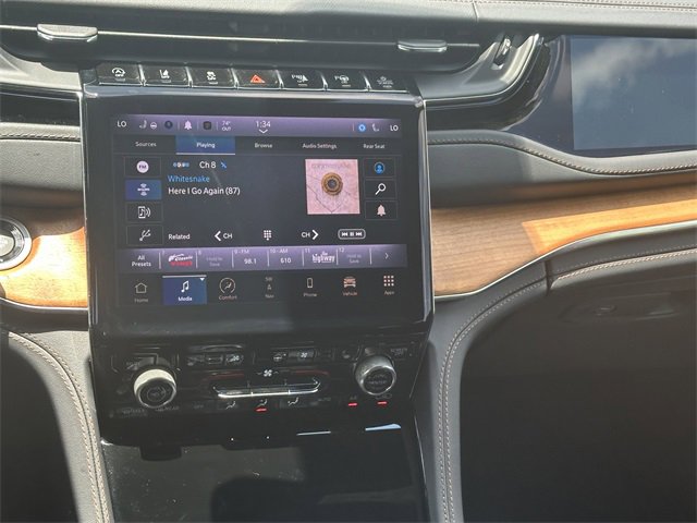 Used 2024 Jeep Grand Cherokee L Summit image 28