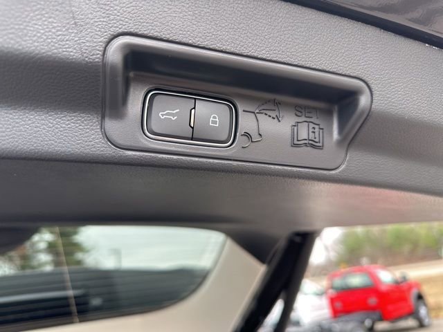 New 2026 Ford Explorer Active image 10