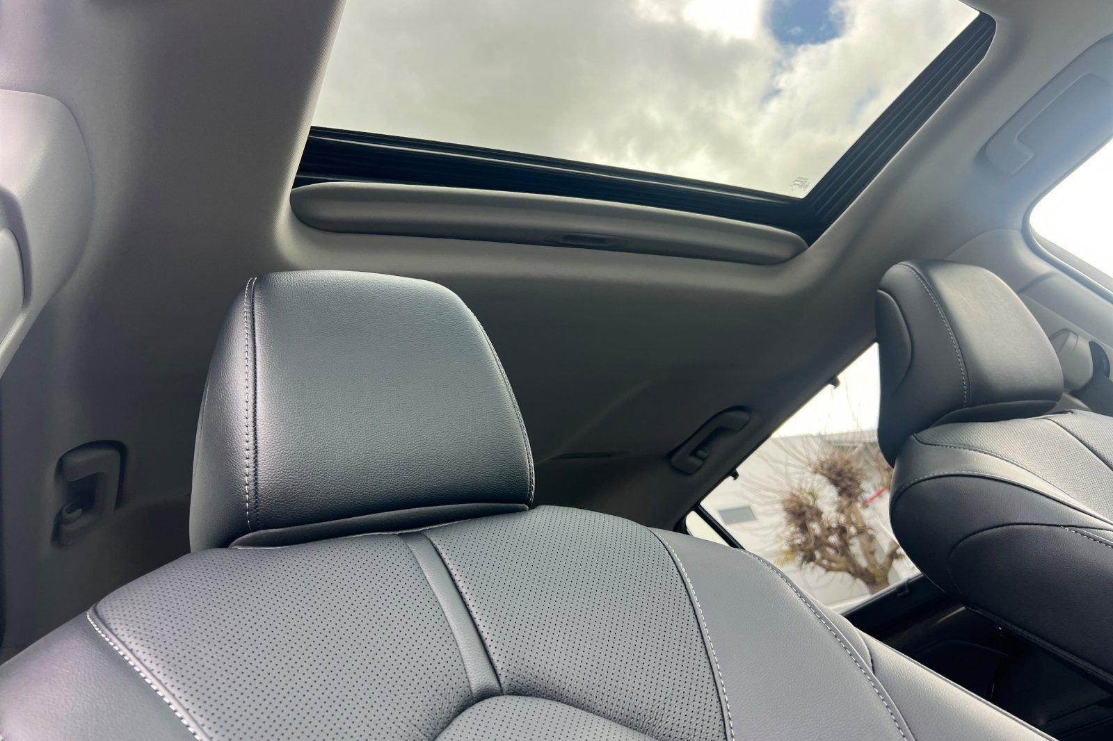 New 2026 Toyota Highlander Limited image 20