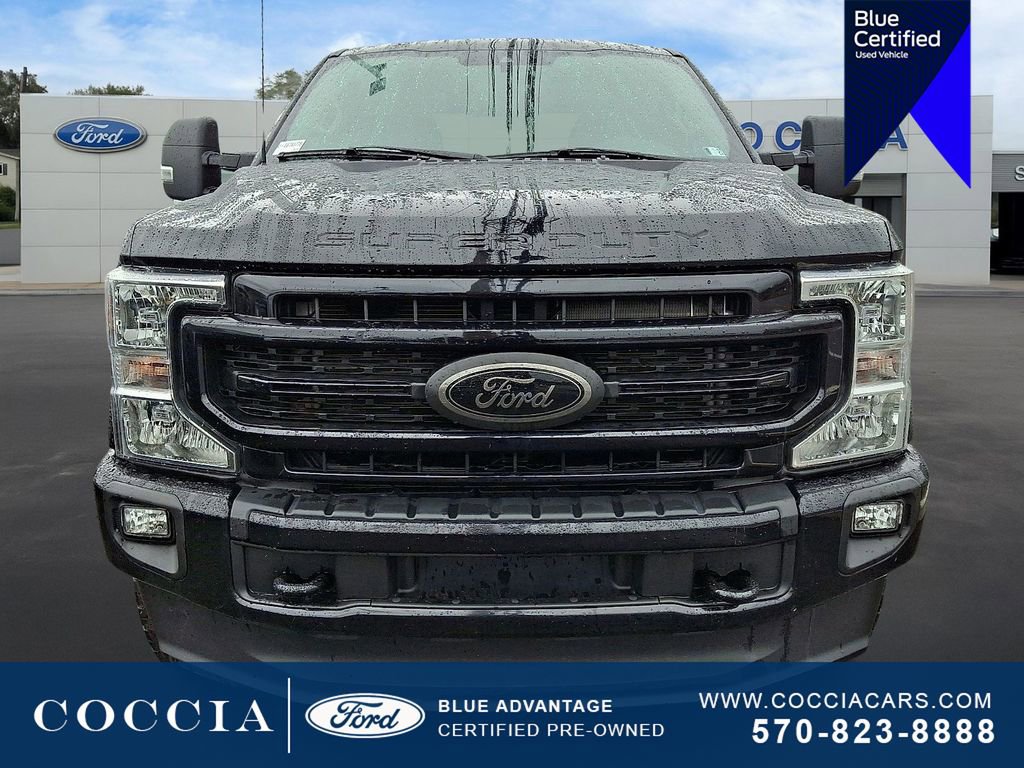 Certified 2022 Ford F350 XLT w/ Black Appearance Package image 2