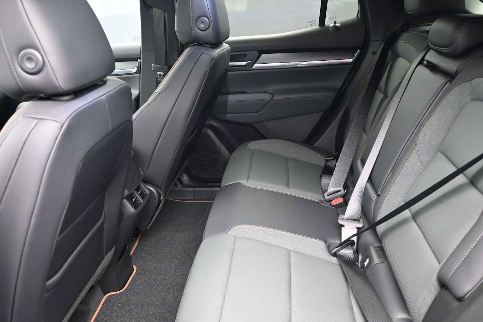 New 2027 GMC Terrain AT4 w/ LPO, Hit The Road Package AWD/4WD image 23