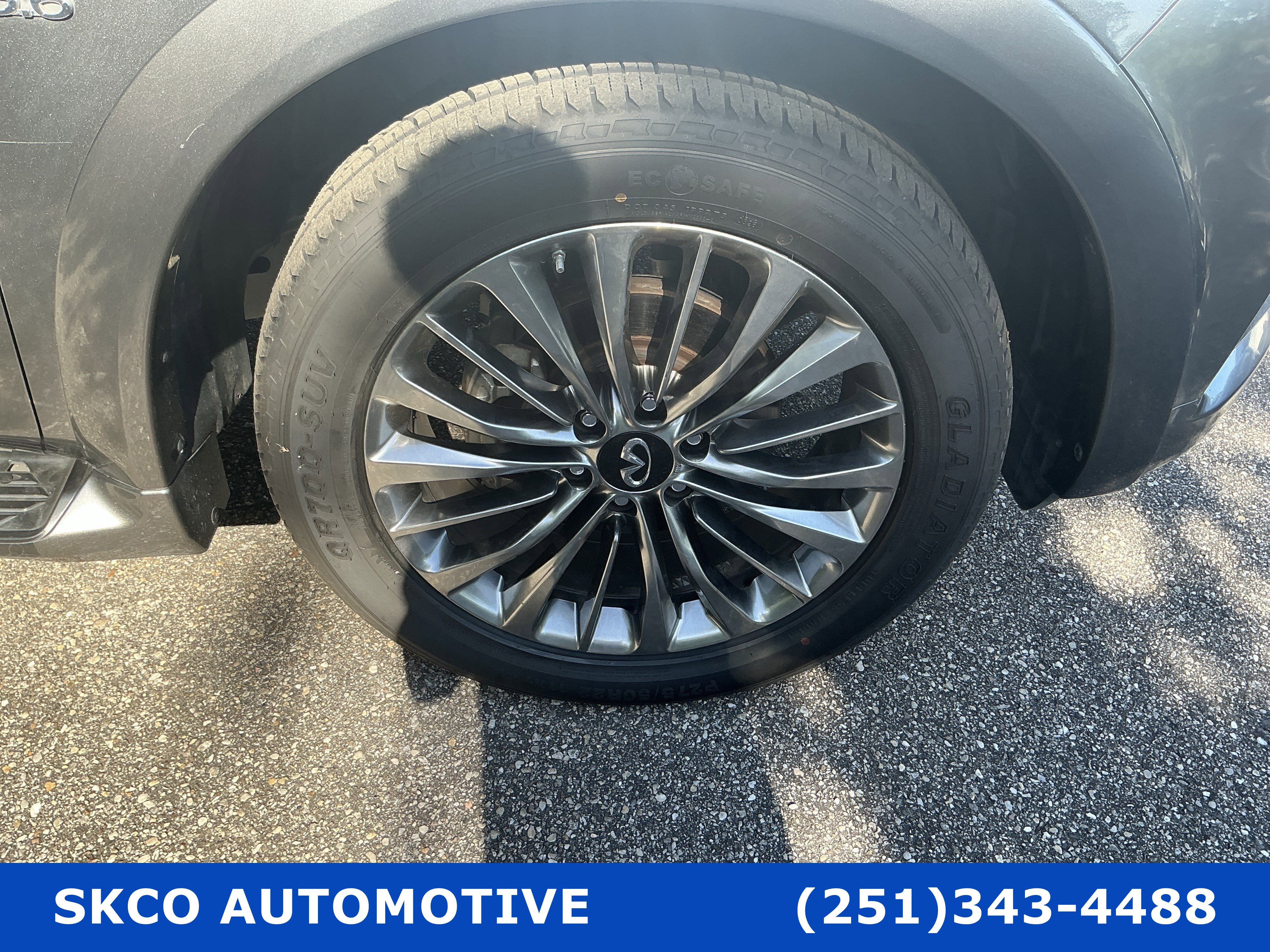 Used 2019 INFINITI QX80 Luxe w/ 22" Wheel Package image 10