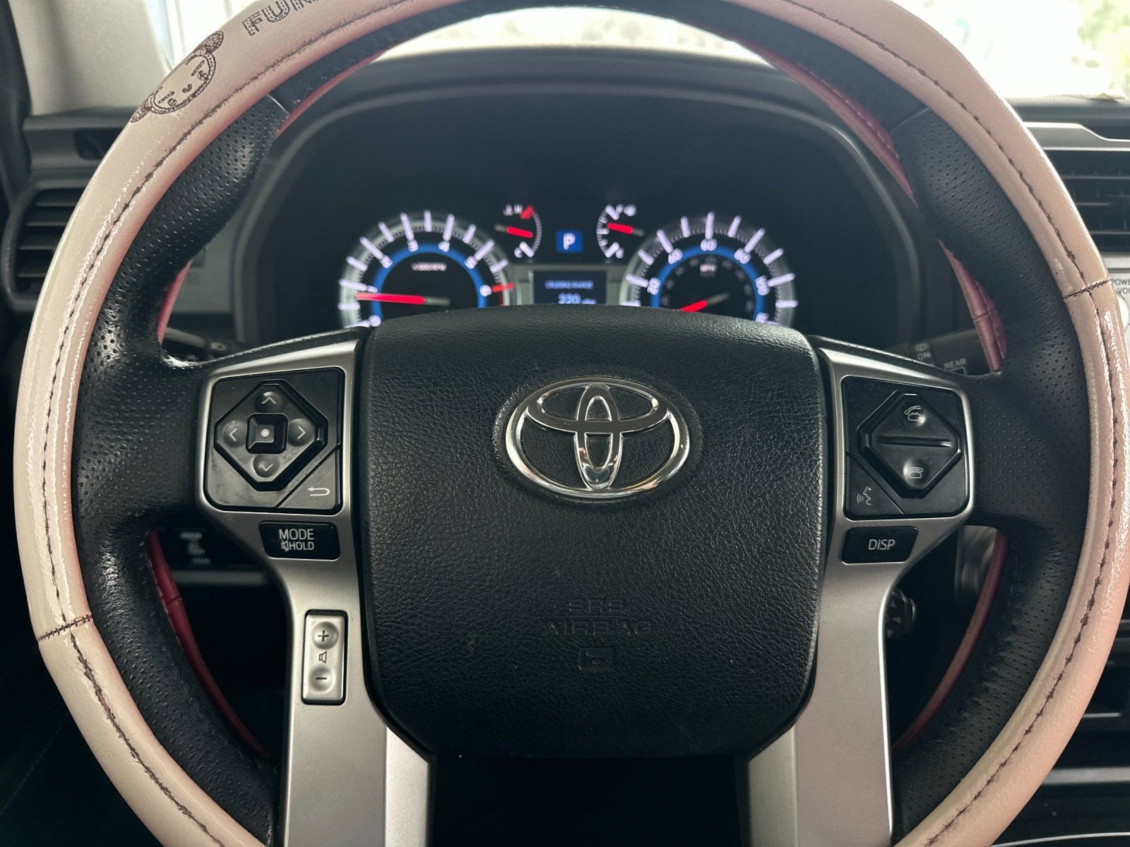 Used 2014 Toyota 4Runner SR5 image 21
