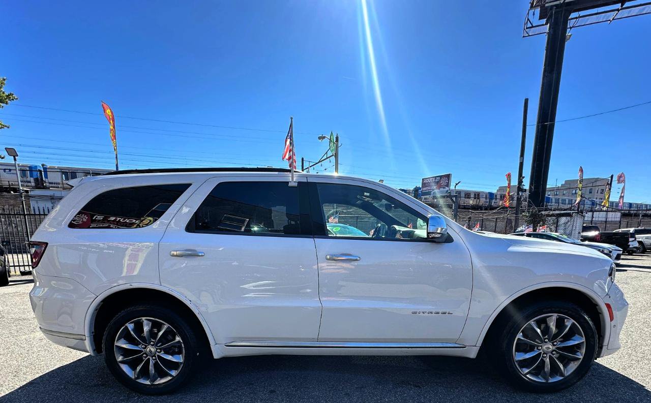 Used 2022 Dodge Durango Citadel AWD/4WD image 3
