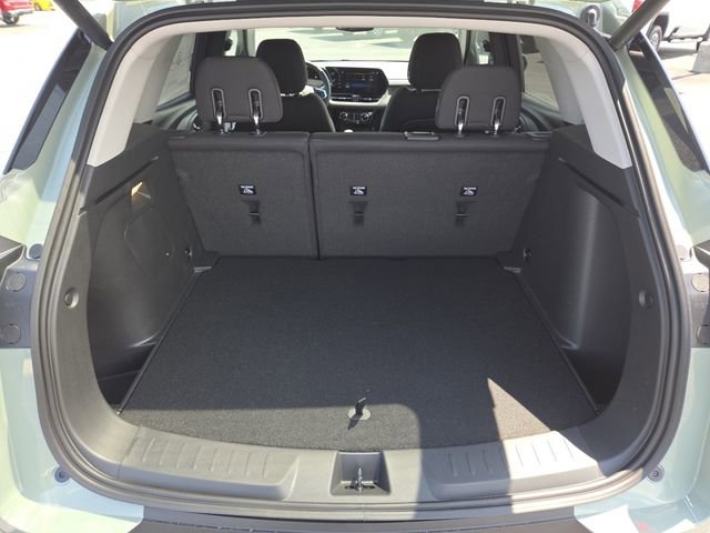 New 2026 Chevrolet TrailBlazer LT w/ Convenience Package FWD image 26