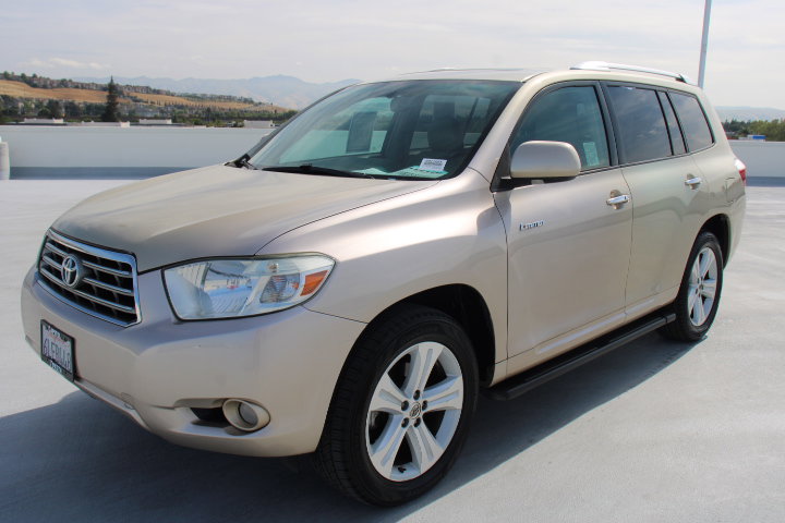 Used 2010 Toyota Highlander Limited FWD image 6