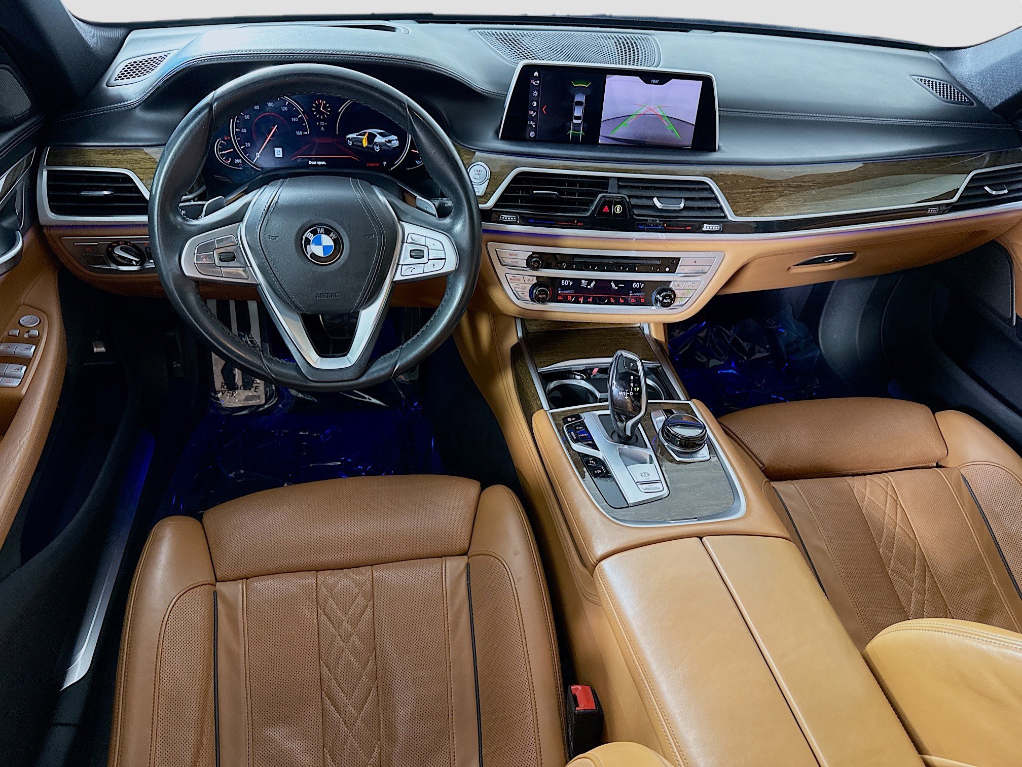 Used 2019 BMW 740i w/ Executive Package image 17