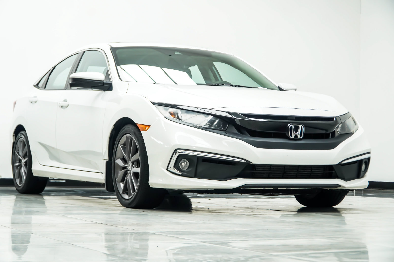 Used 2021 Honda Civic EX image 4
