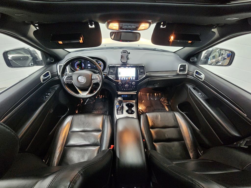 Used 2022 Jeep Grand Cherokee Limited image 29