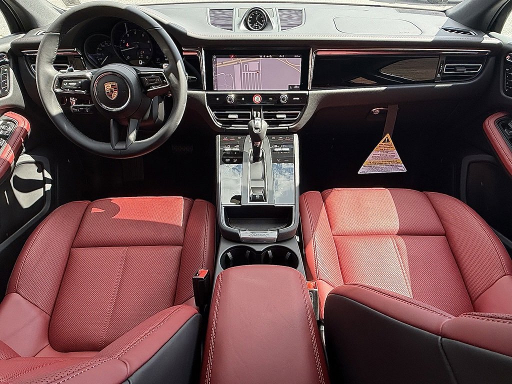New 2026 Porsche Macan image 13