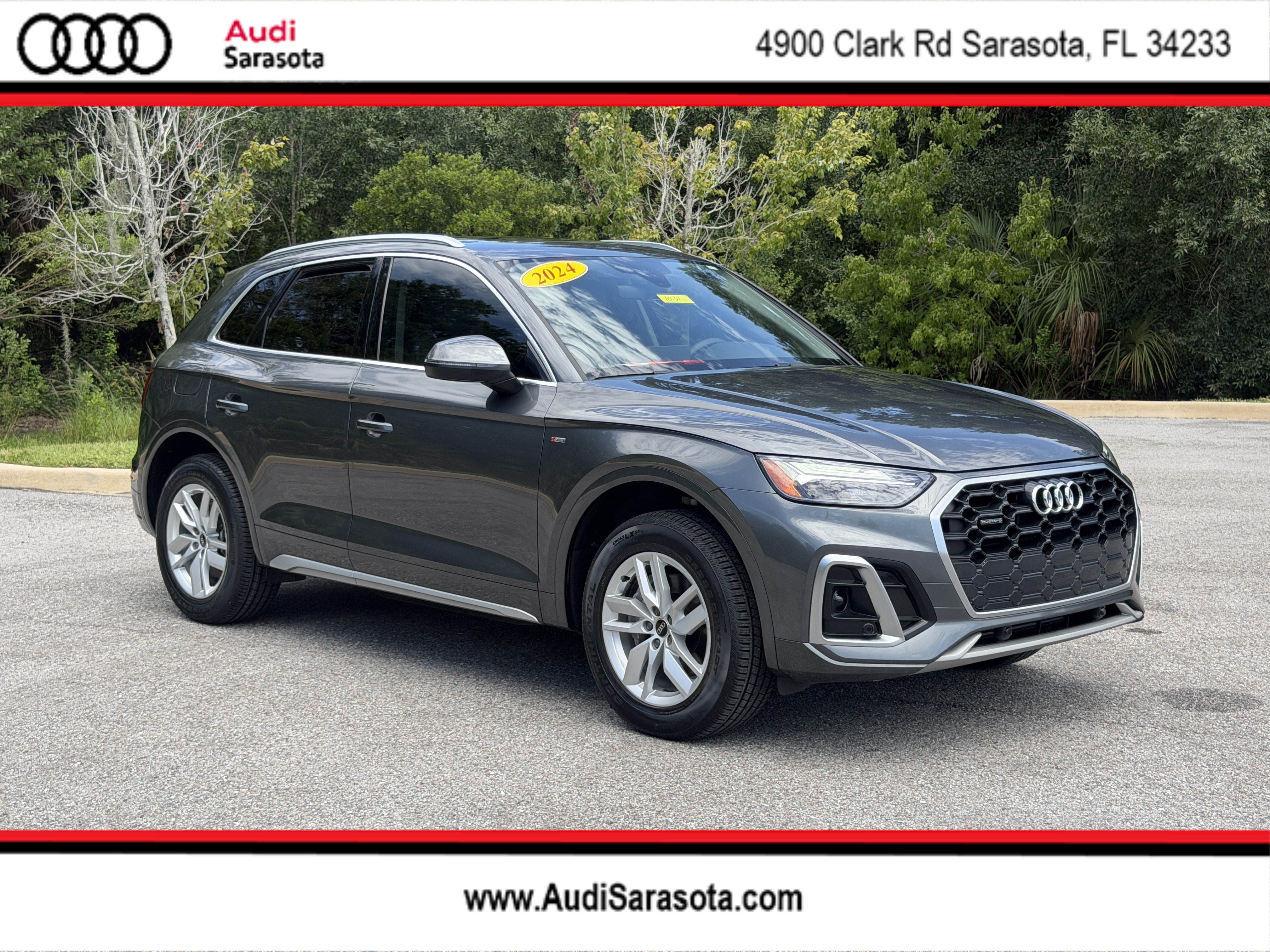 Used 2024 Audi Q5 2.0T Premium w/ Convenience Package AWD/4WD image 1