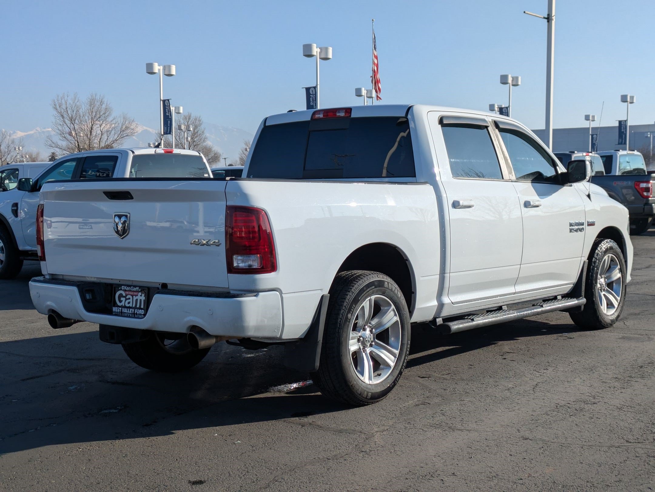 Used 2016 RAM 1500 Sport w/ Sport Premium Group AWD/4WD image 3