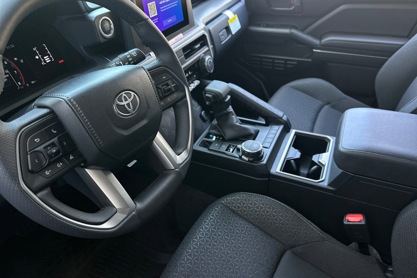 Certified 2026 Toyota 4Runner SR5 AWD/4WD image 9