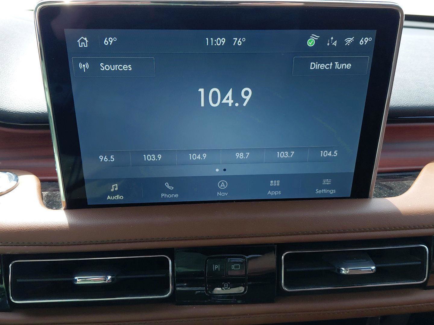 Used 2022 Lincoln Aviator Reserve w/ Equipment Group 201A AWD/4WD image 31
