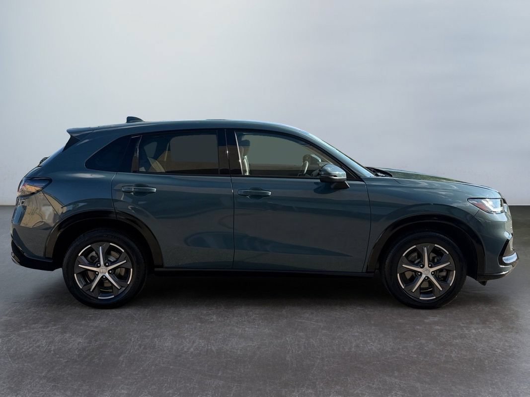 Used 2023 Honda HR-V EX-L image 4