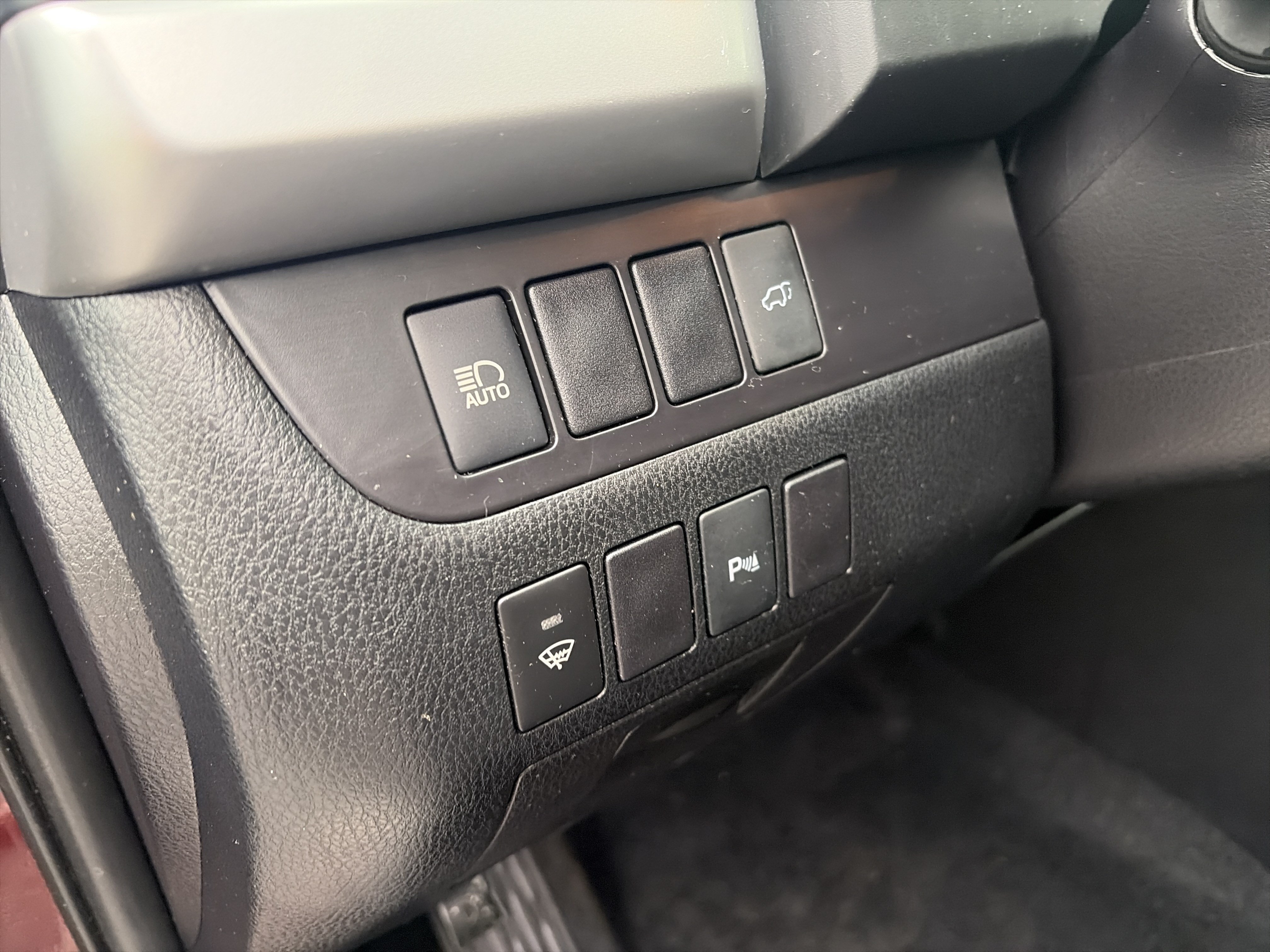 Used 2019 Toyota Highlander Limited AWD/4WD image 23