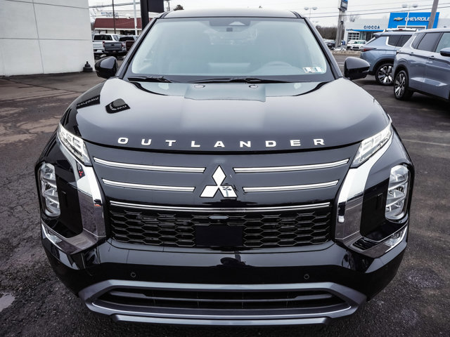 New 2026 Mitsubishi Outlander SE AWD/4WD image 2