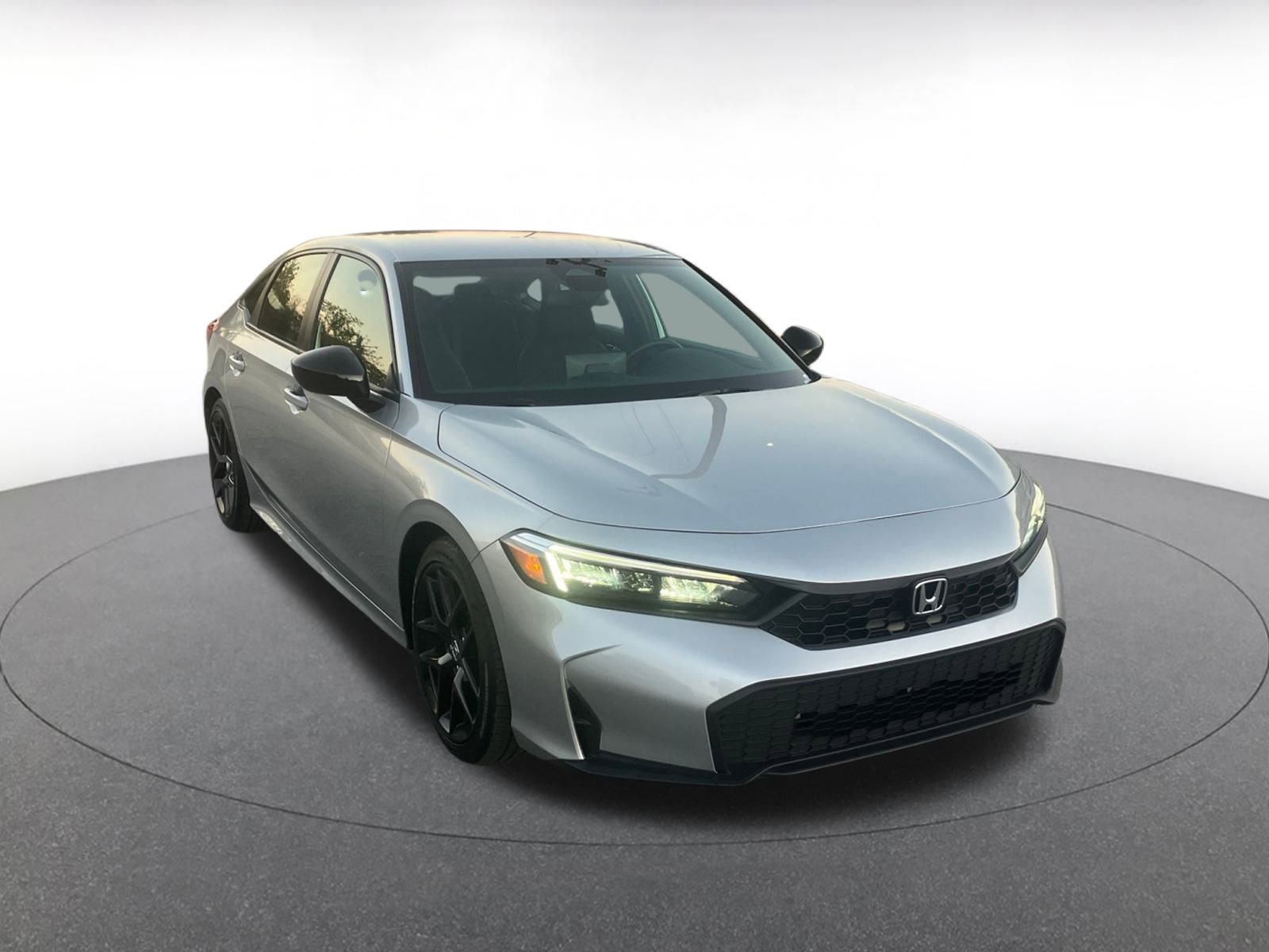 Used 2025 Honda Civic Sport image 1