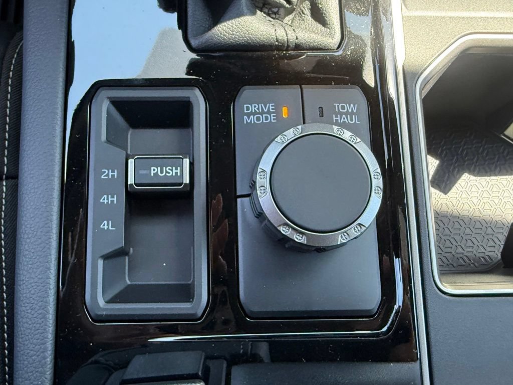 New 2026 Toyota Tundra Limited AWD/4WD image 28