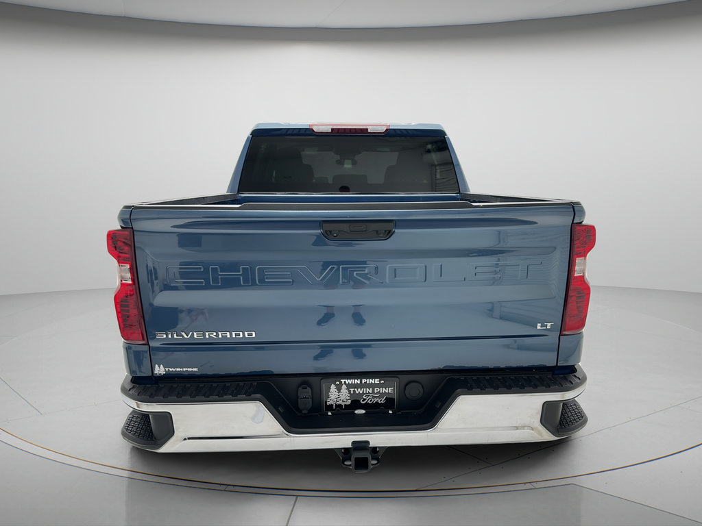 Used 2024 Chevrolet Silverado 1500 LT AWD/4WD image 6