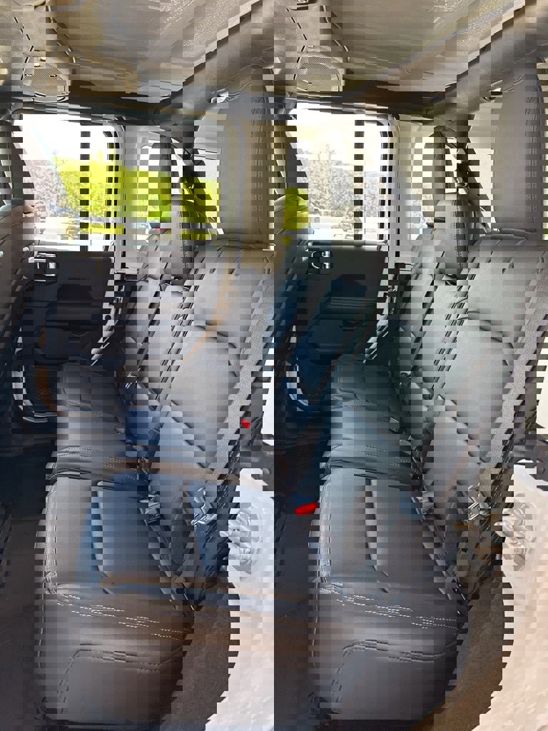 New 2025 Jeep Wrangler Sahara image 12