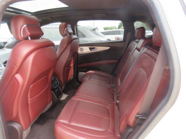 Used 2019 Lincoln Nautilus Black Label AWD/4WD image 12