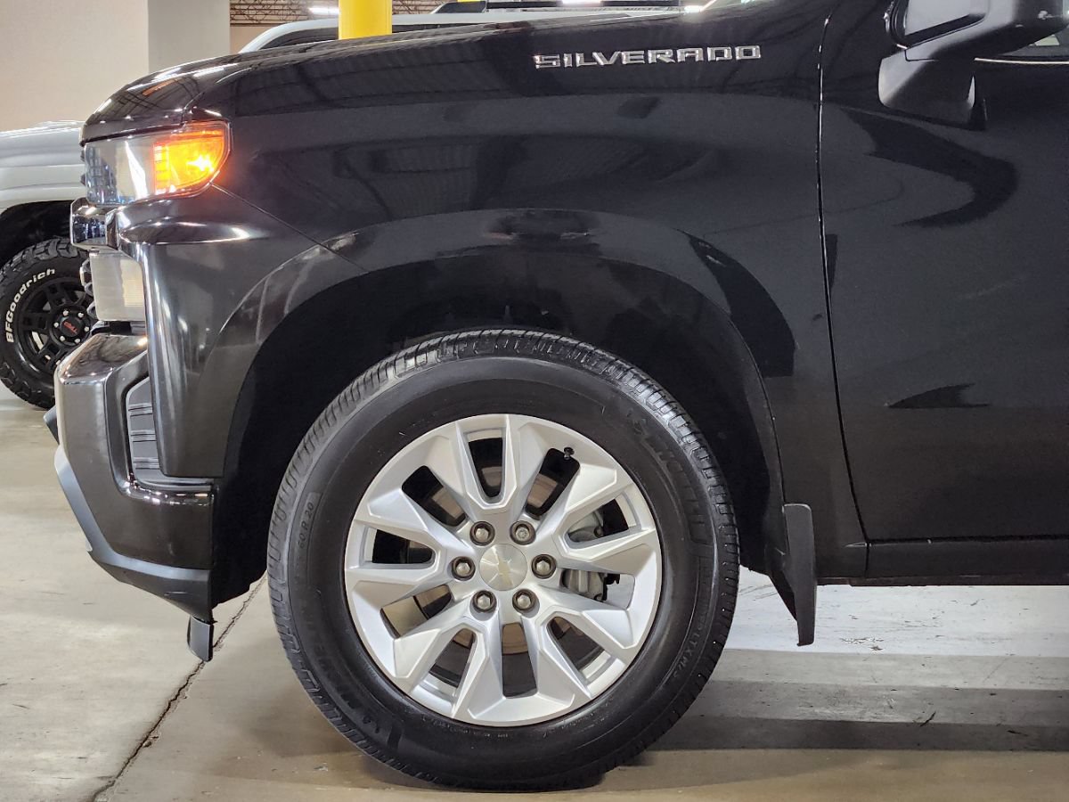 Used 2020 Chevrolet Silverado 1500 Custom w/ Infotainment Package RWD image 5