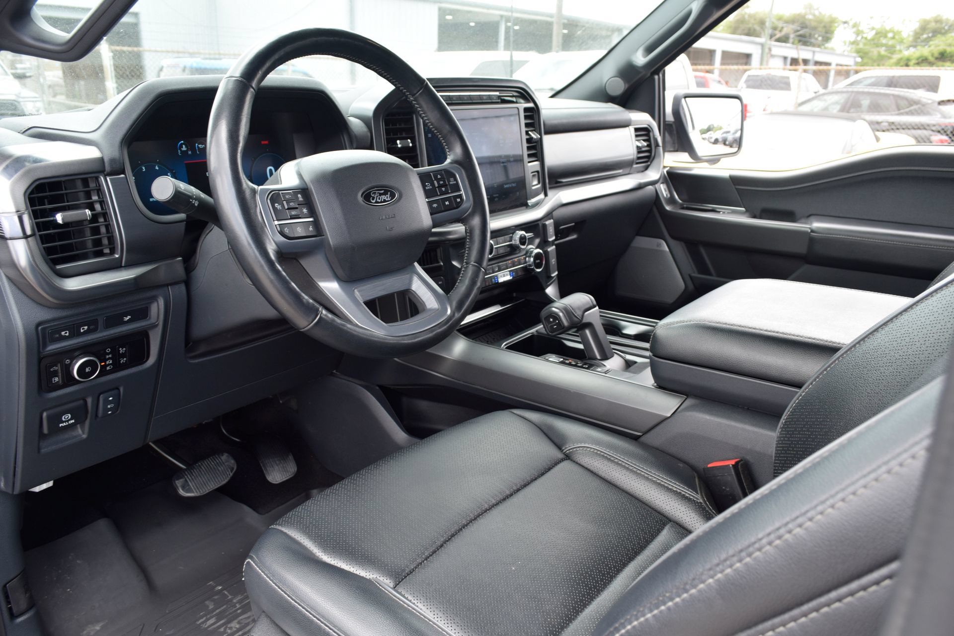 Used 2024 Ford F150 Lariat w/ FX4 Off-Road Package AWD/4WD image 15