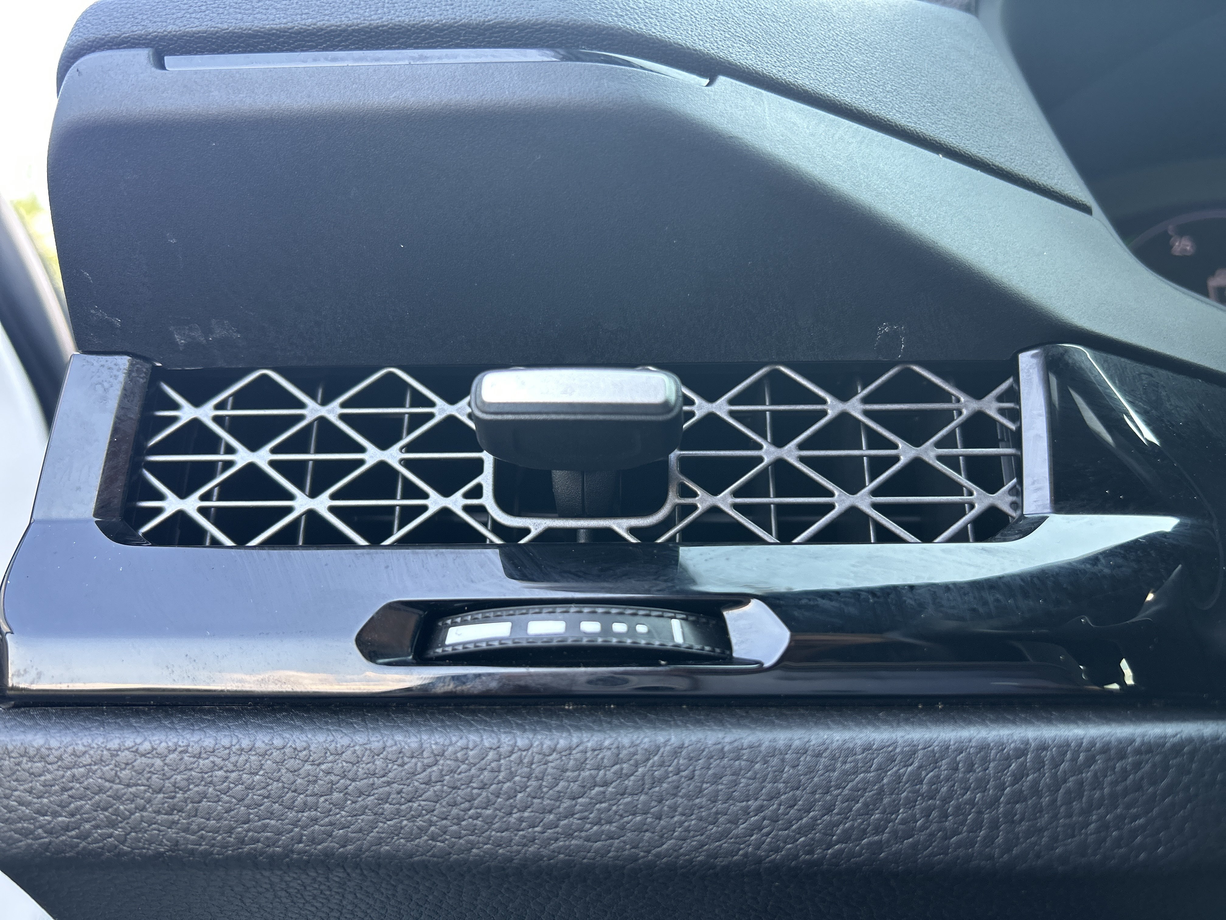 Used 2023 Honda Accord Sport image 33