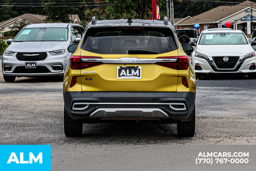 Used 2022 Kia Seltos Nightfall Edition AWD/4WD image 11