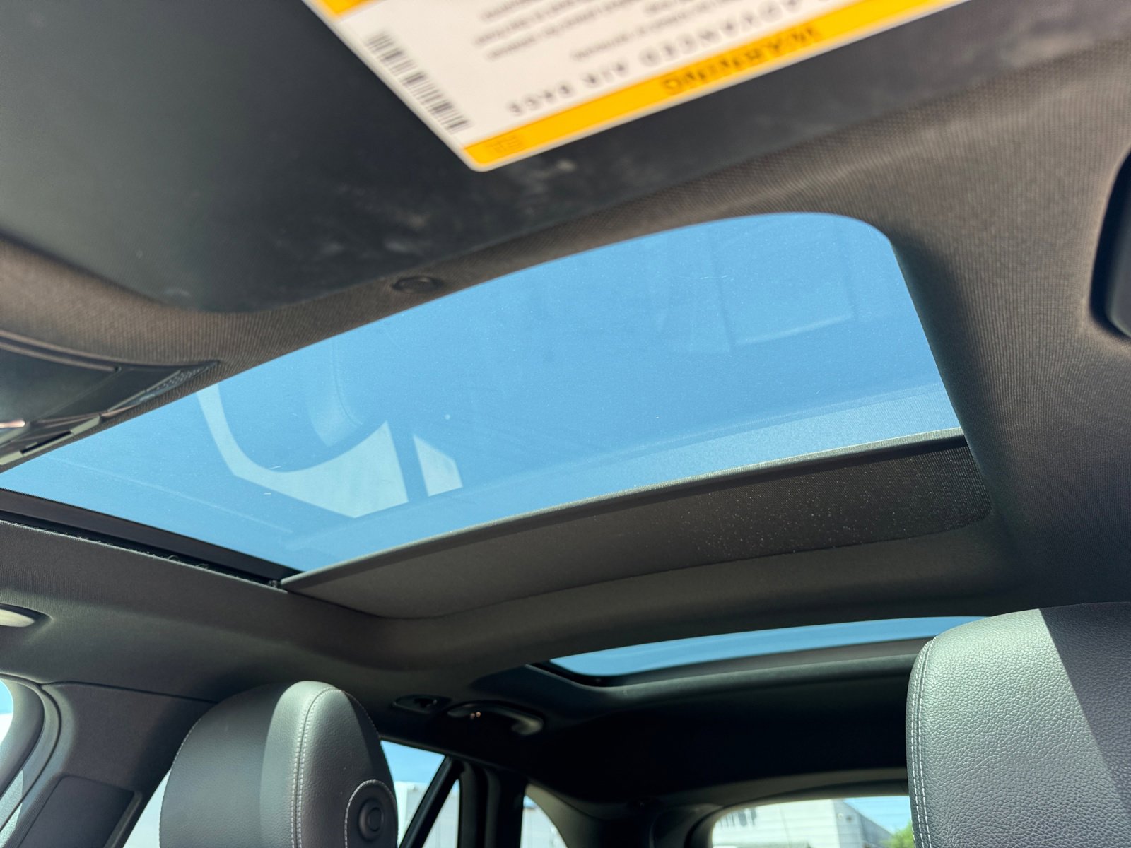 Used 2020 Mercedes-Benz GLC 300 4MATIC image 25