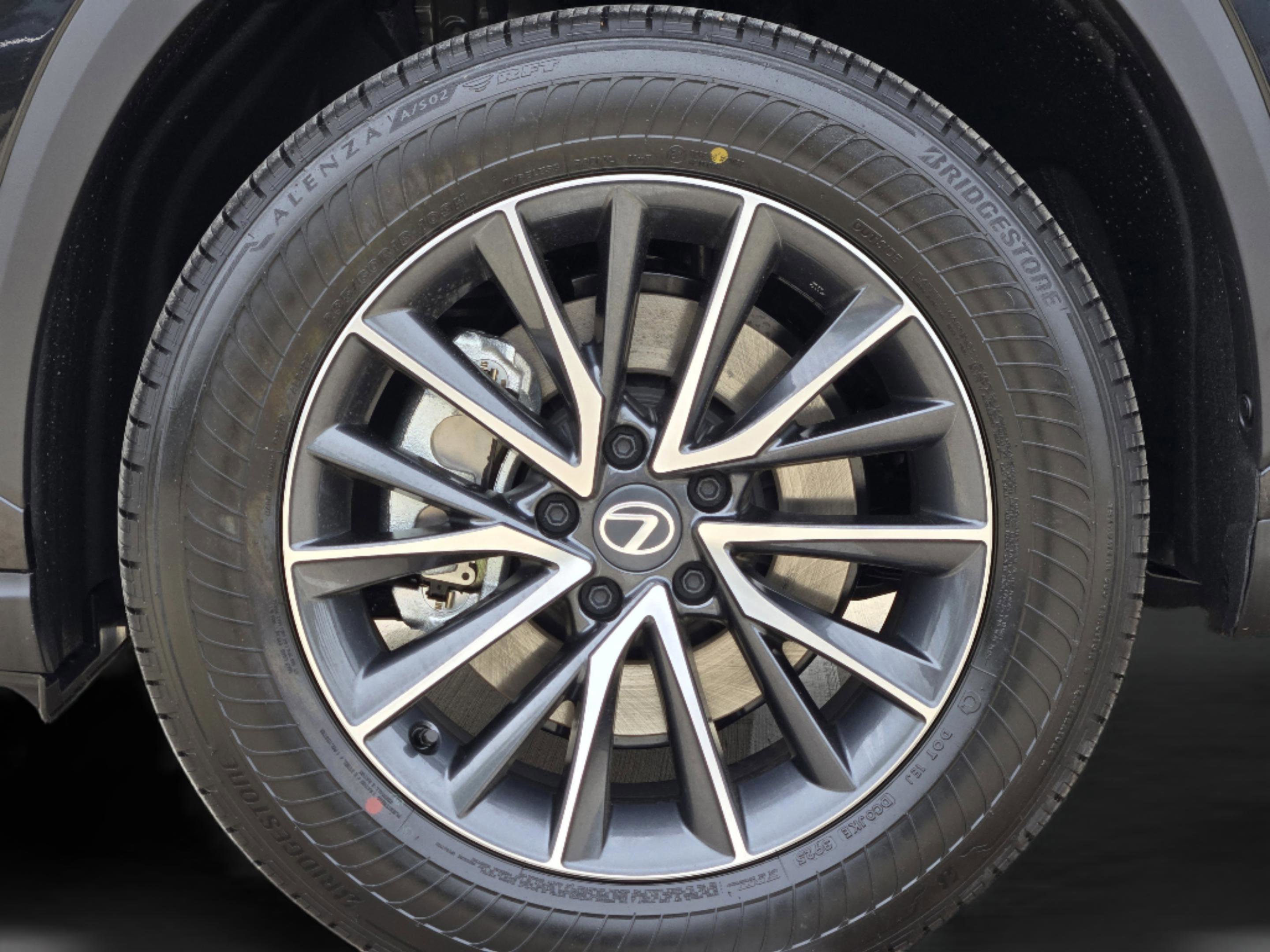 New 2026 Lexus NX 350 AWD image 22