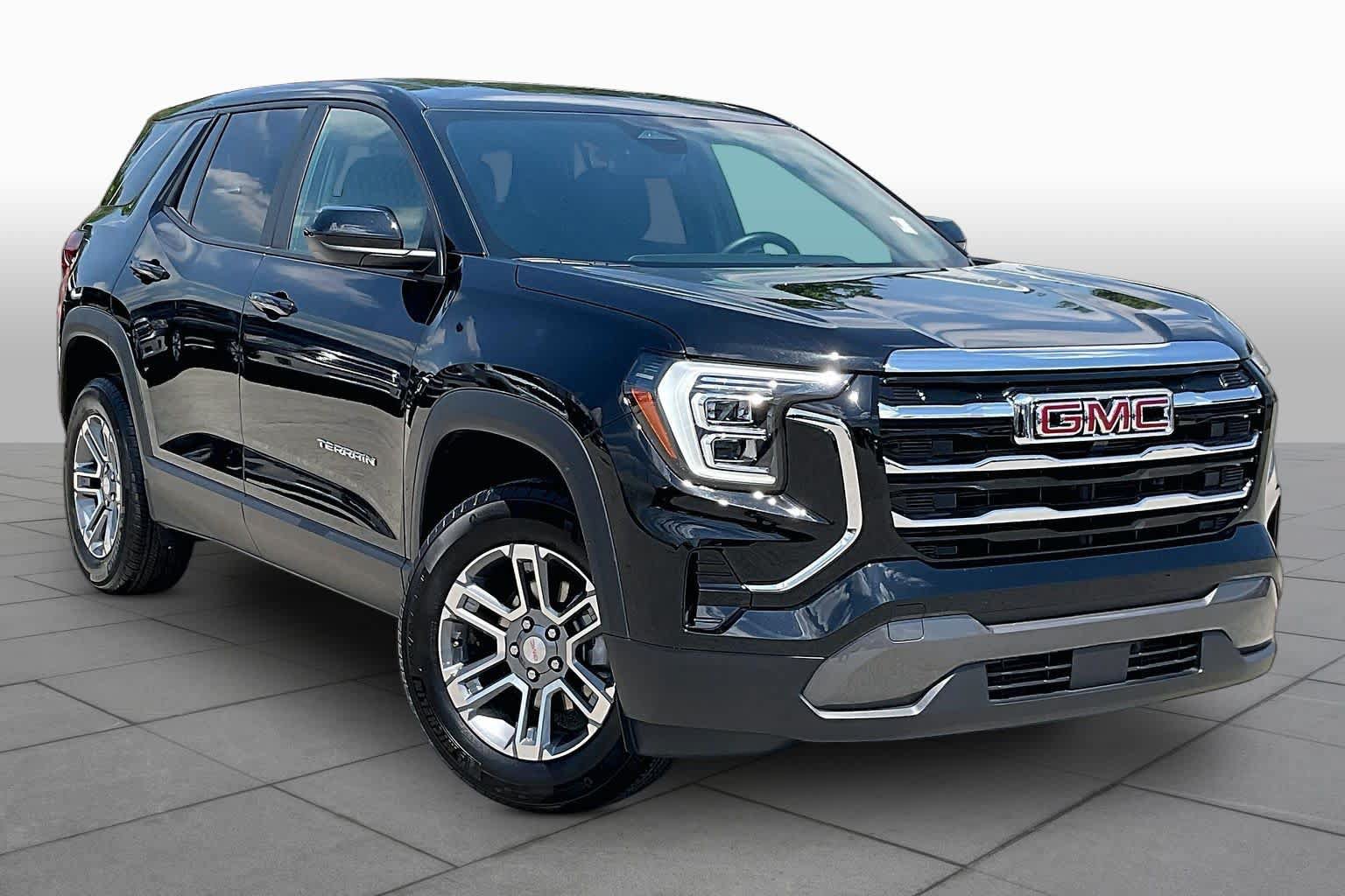 Certified 2026 GMC Terrain Elevation FWD image 3