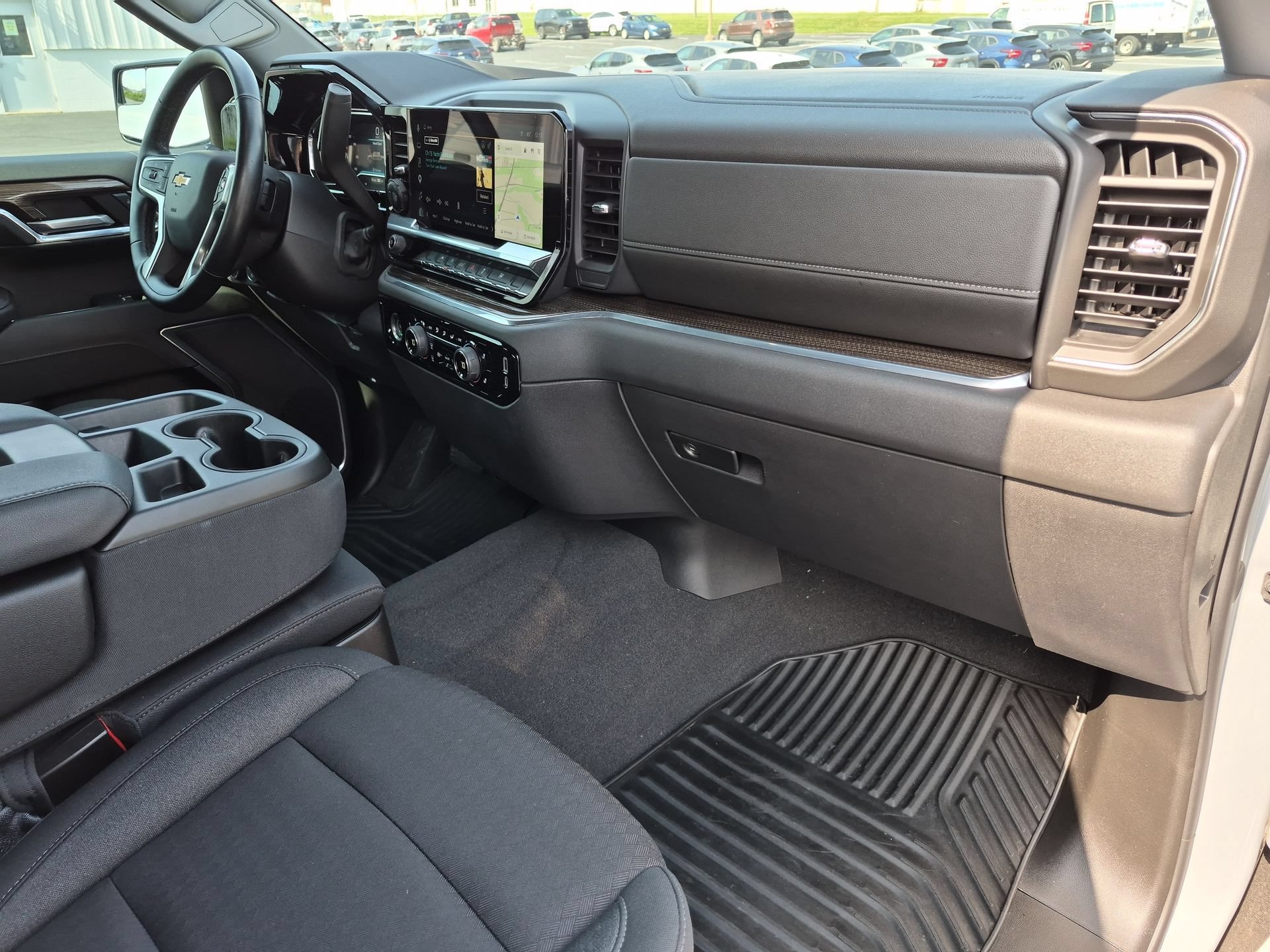 Certified 2024 Chevrolet Silverado 1500 LT AWD/4WD image 29
