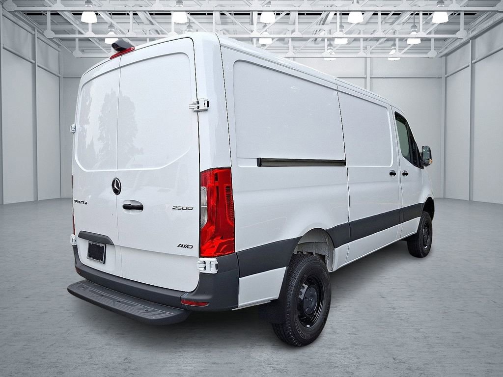 New 2025 Mercedes-Benz Sprinter 2500 image 3