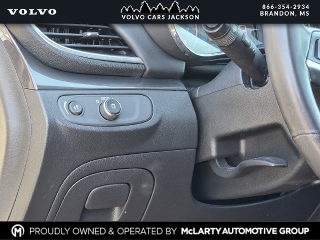 Used 2022 Buick Encore Preferred AWD/4WD image 18
