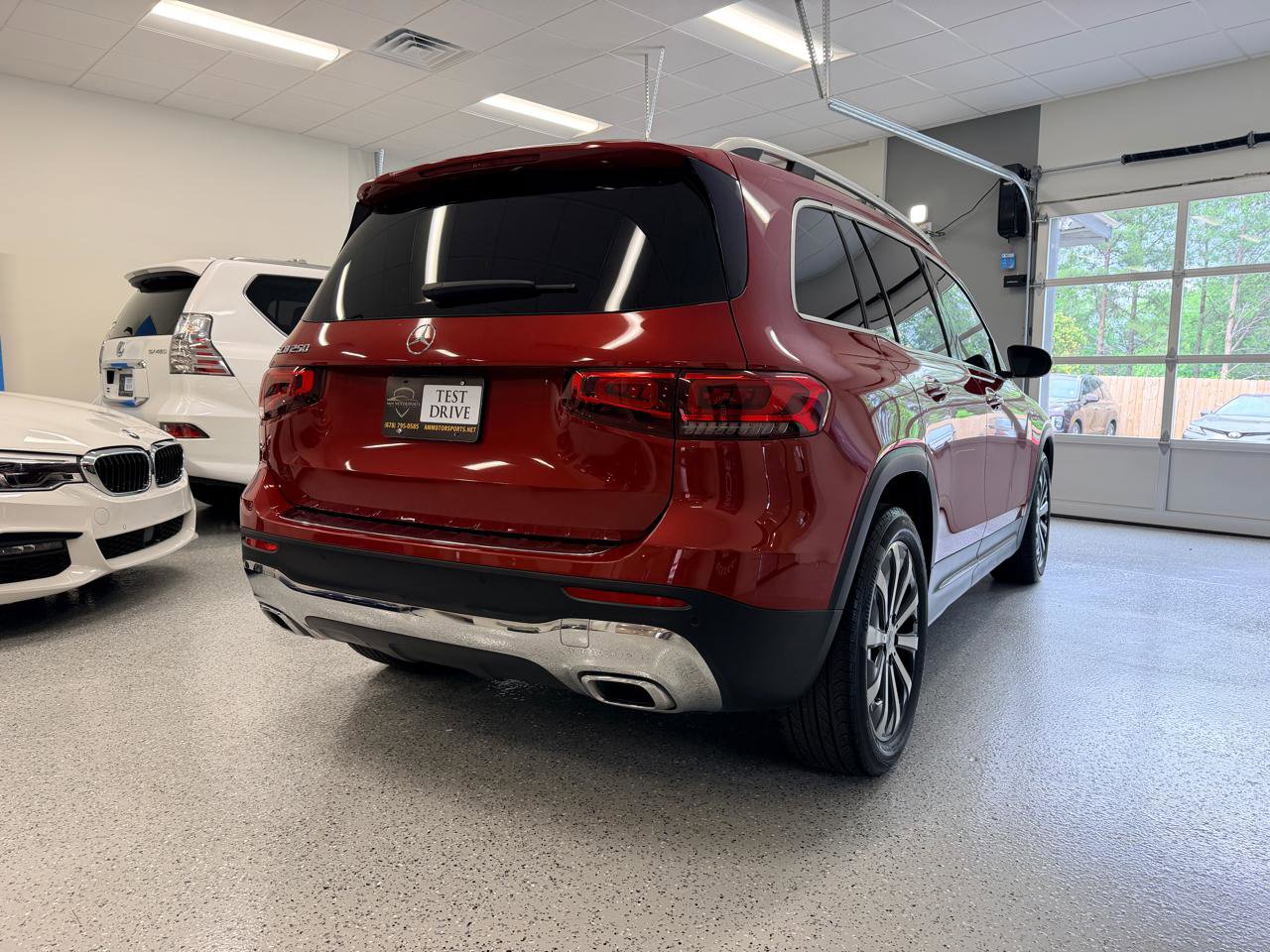 Used 2020 Mercedes-Benz GLB 250 image 9