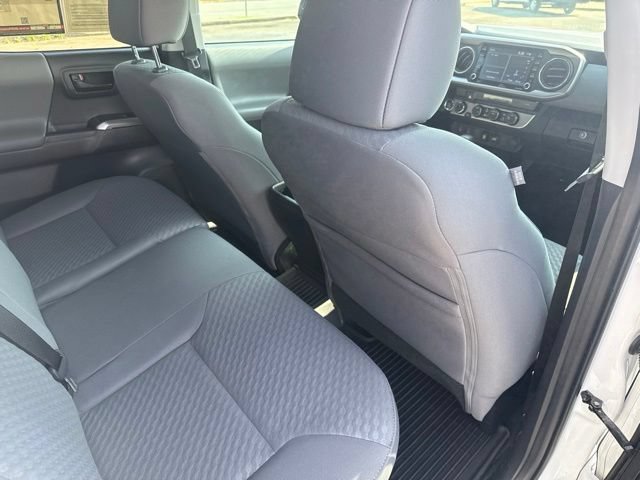 Used 2023 Toyota Tacoma SR5 w/ Technology Package AWD/4WD image 18