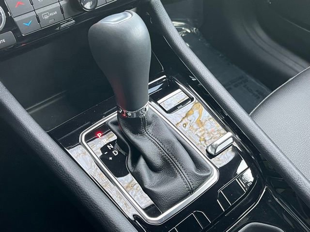 Used 2024 Jeep Compass Limited image 15