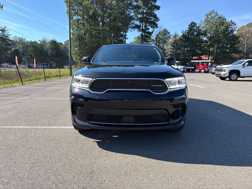 Certified 2023 Dodge Durango SXT Launch Edition AWD/4WD image 3