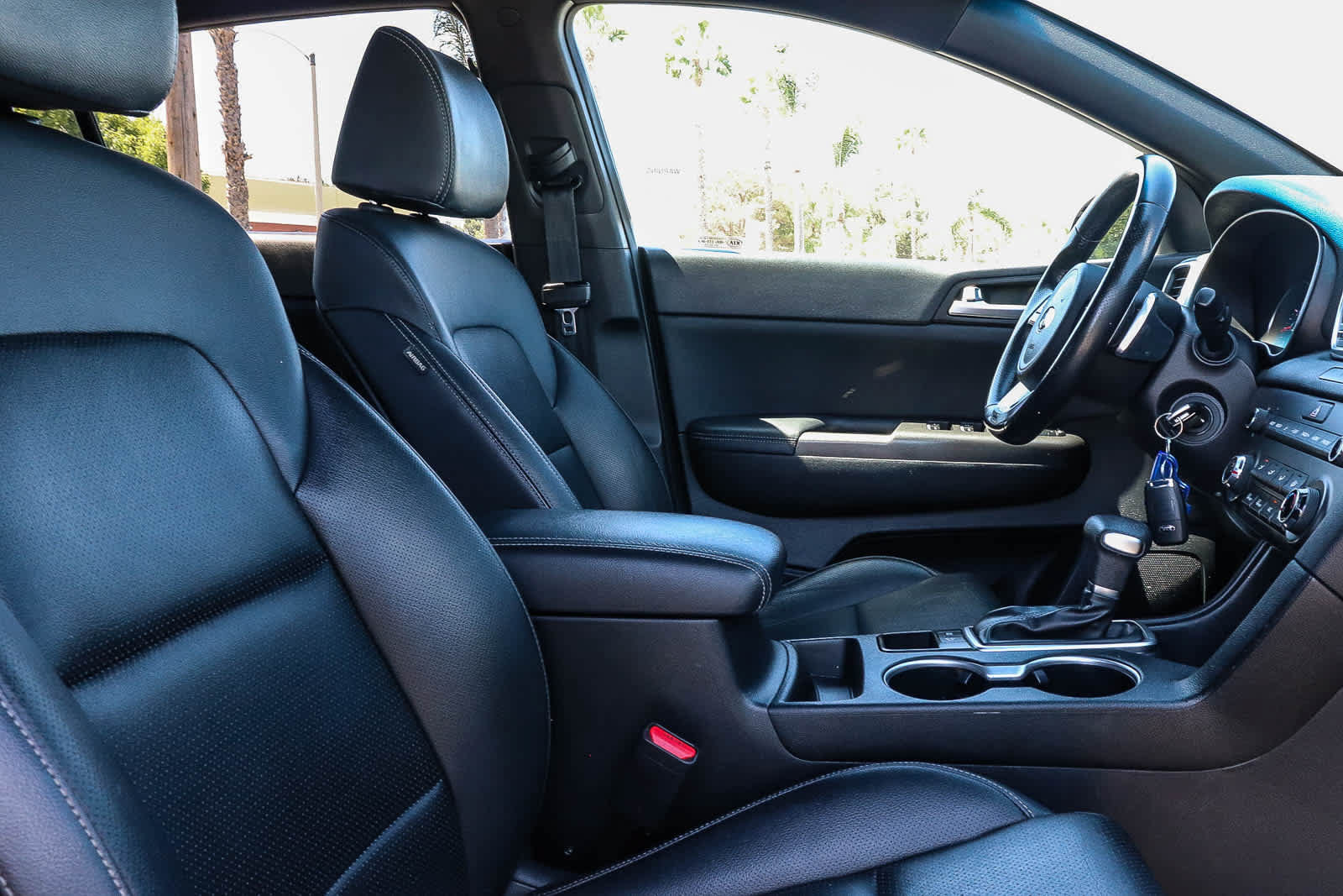 Used 2020 Kia Sportage S FWD image 27